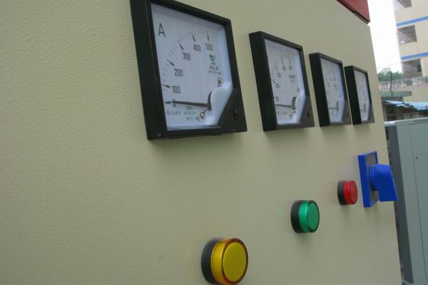 兵团八团配电柜-3683讲讲配电柜注意事项